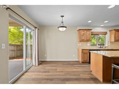 3802 NW 121st Street Vancouver WA 98685