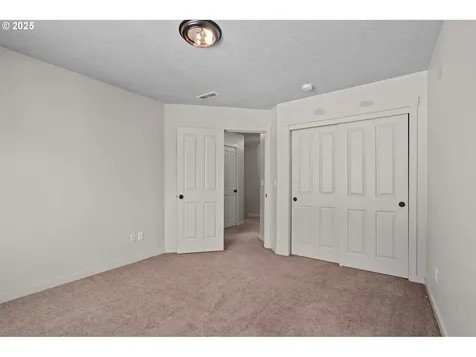 3802 NW 121st Street Vancouver WA 98685