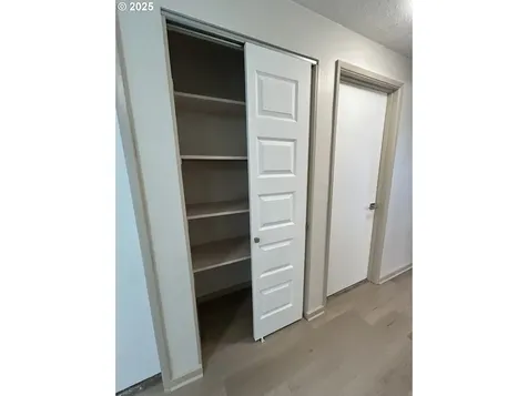 2060 20th Street Florence OR 97439
