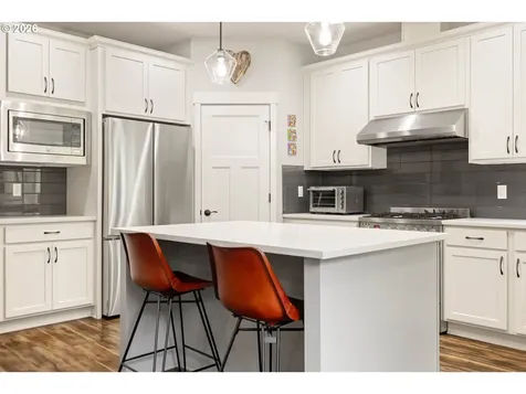 12723 SW Willow Point Lane Portland OR 97224