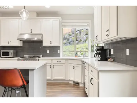 12723 SW Willow Point Lane Portland OR 97224