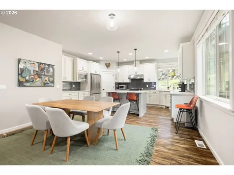 12723 SW Willow Point Lane Portland OR 97224