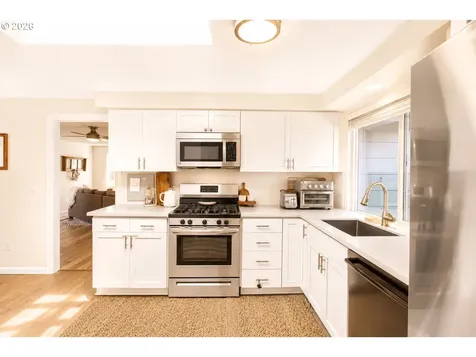 20798 SW Rosa Drive Beaverton OR 97078