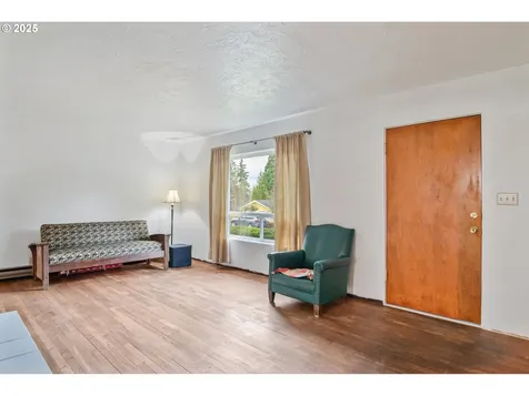 142 S Vista Way Kelso WA 98626