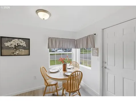 2320 Cedar Street Sweet Home OR 97386