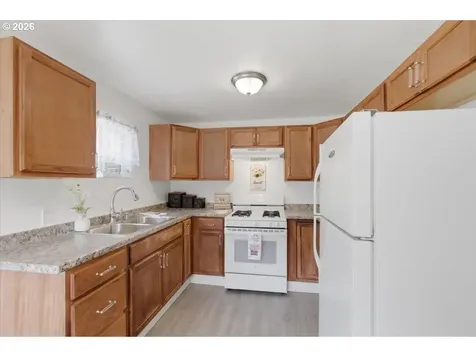 2320 Cedar Street Sweet Home OR 97386