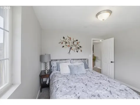 2320 Cedar Street Sweet Home OR 97386