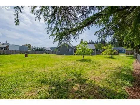 2320 Cedar Street Sweet Home OR 97386