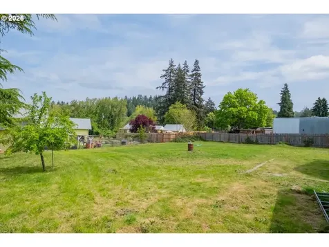 2320 Cedar Street Sweet Home OR 97386