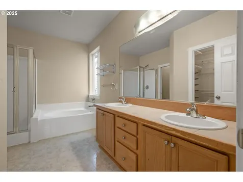 10797 SW Washington Street Portland OR 97225