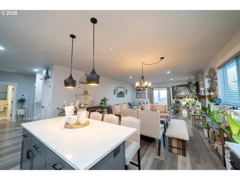 459 NE Cedar Street Sublimity OR 97385