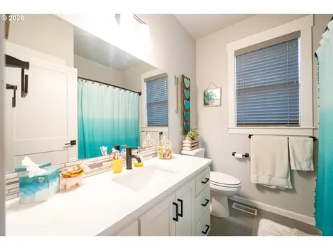 459 NE Cedar Street Sublimity OR 97385