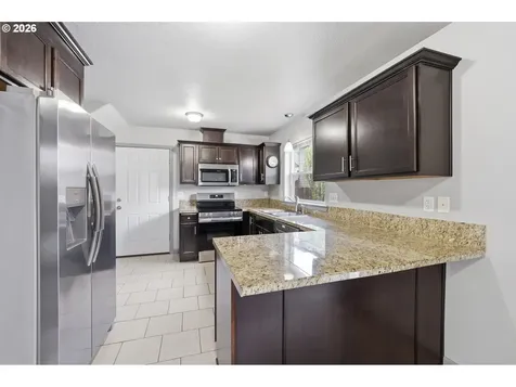 406 Sunset Court Amity OR 97101