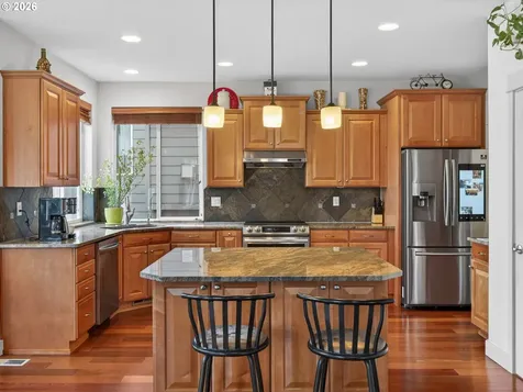 5907 NW Redfox Drive Portland OR 97229