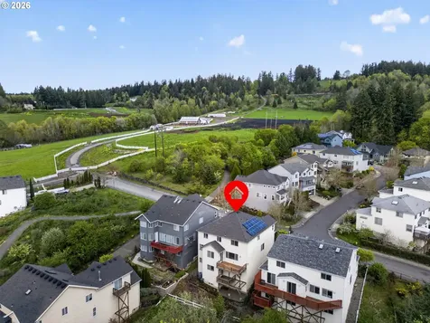 5907 NW Redfox Drive Portland OR 97229