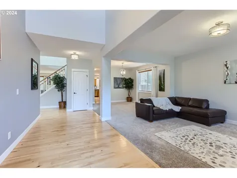 3826 NW 2nd Avenue Hillsboro OR 97124
