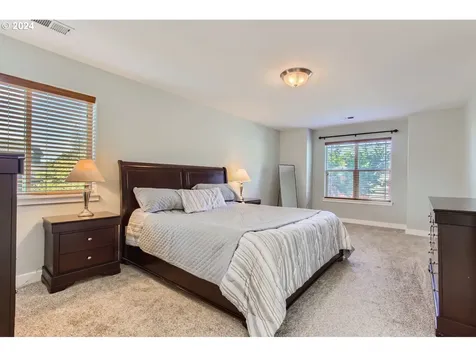 3826 NW 2nd Avenue Hillsboro OR 97124
