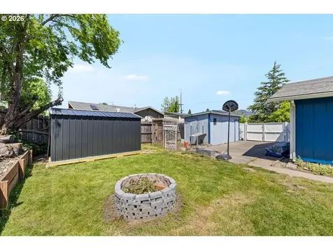 975 Fruitdale Drive Grants Pass OR 97527