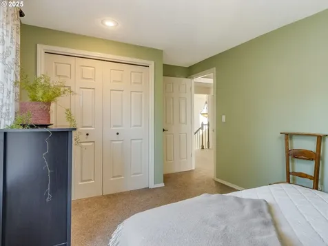 15820 NE 20th Street Vancouver WA 98684