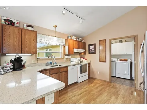 64 Seely Drive Goldendale WA 98620