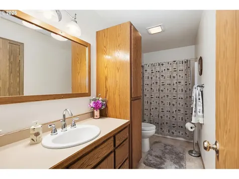 64 Seely Drive Goldendale WA 98620