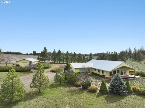 64 Seely Drive Goldendale WA 98620
