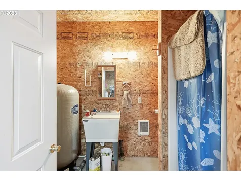 64 Seely Drive Goldendale WA 98620