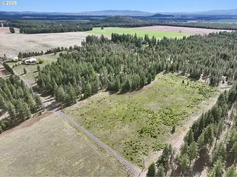 64 Seely Drive Goldendale WA 98620
