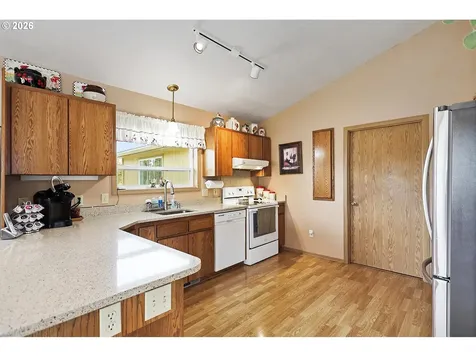 64 Seely Drive Goldendale WA 98620