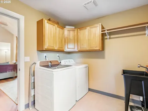 15700 SW Division Street Beaverton OR 97007
