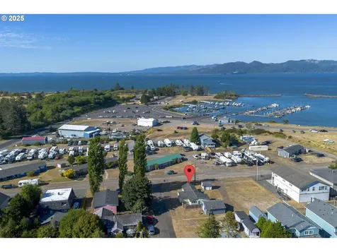 1090 4th Avenue Hammond OR 97121