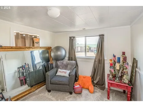 1090 4th Avenue Hammond OR 97121