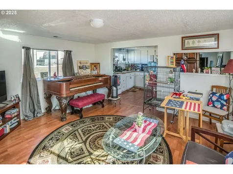 1090 4th Avenue Hammond OR 97121