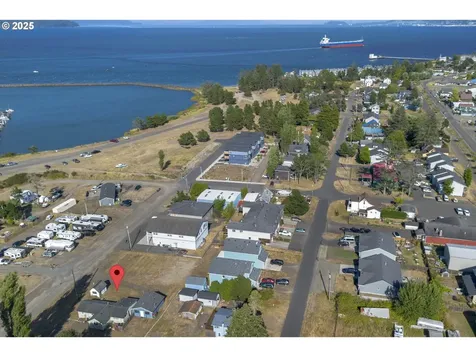 1090 4th Avenue Hammond OR 97121