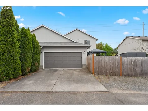 647 SE Hogan Road Gresham OR 97080