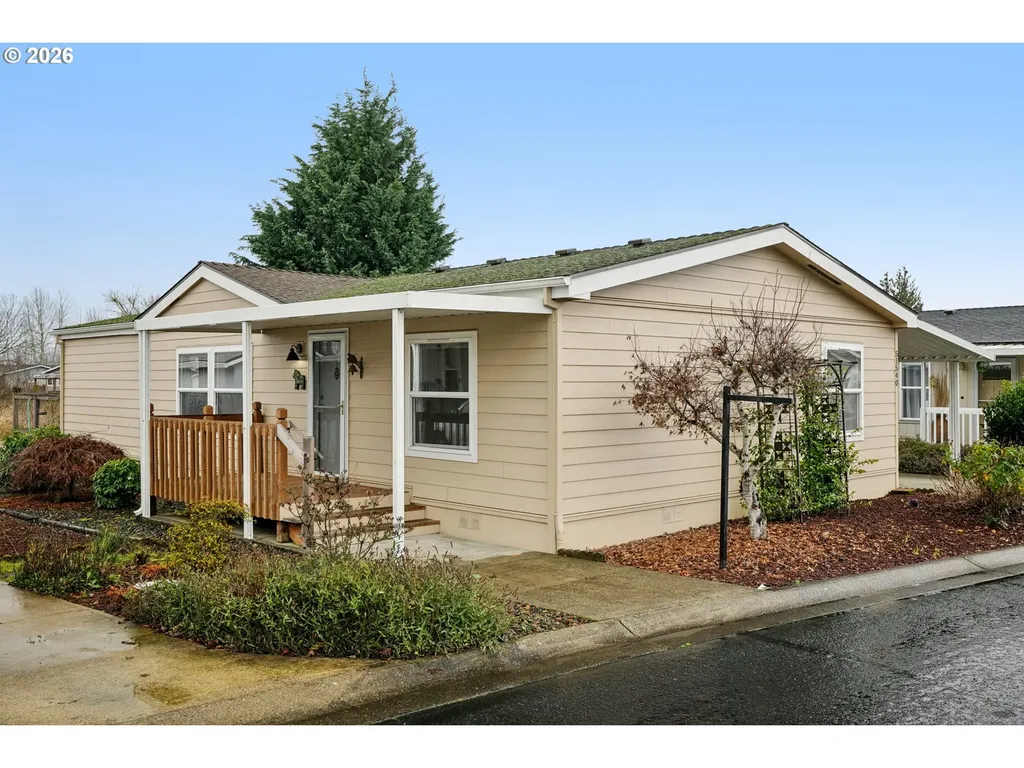 51540 Westlake Drive Scappoose OR 97056