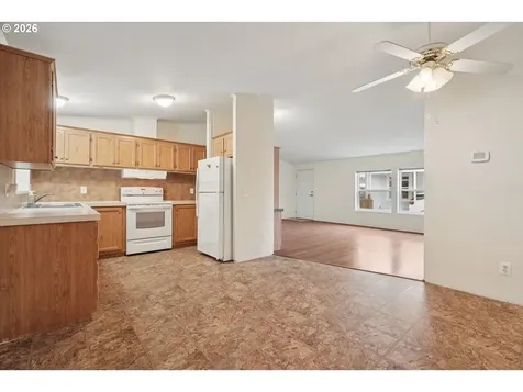 51540 Westlake Drive Scappoose OR 97056