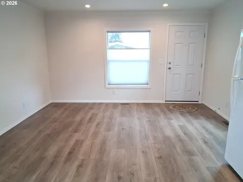 503 SE Sheridan Sheridan OR 97378