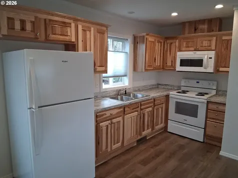 503 SE Sheridan Sheridan OR 97378