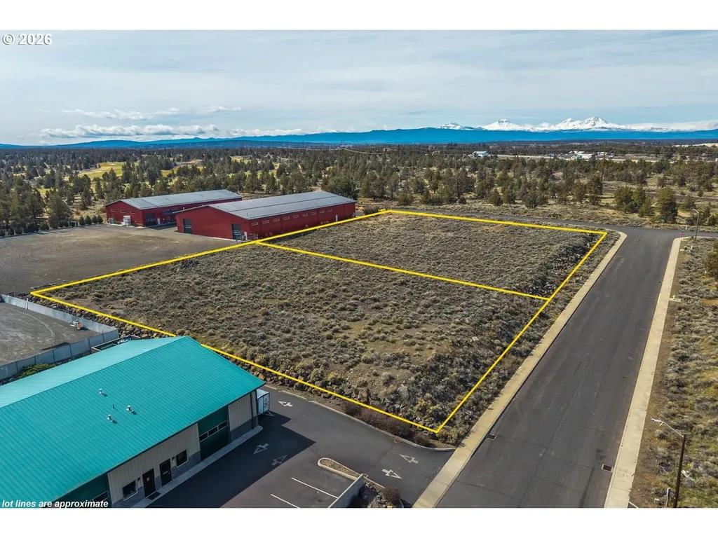 2200 SW Deerhound Avenue Redmond OR 97756