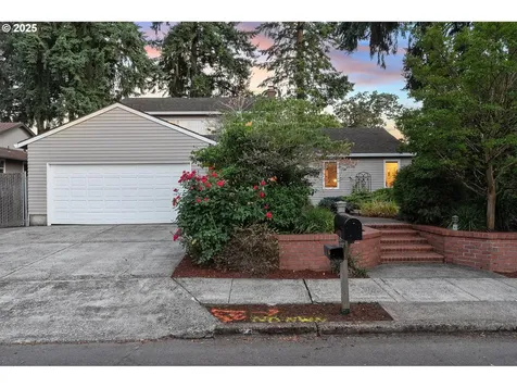 7560 Cason Lane Gladstone OR 97027