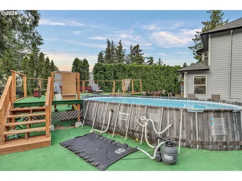 16275 NE Eugene Court Portland OR 97230