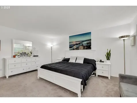 16275 NE Eugene Court Portland OR 97230