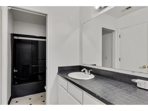 16275 NE Eugene Court Portland OR 97230
