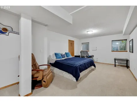 16275 NE Eugene Court Portland OR 97230