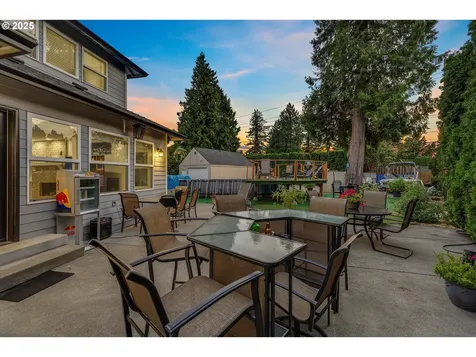 16275 NE Eugene Court Portland OR 97230