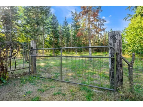 7170 SW Norwood Road Tualatin OR 97062