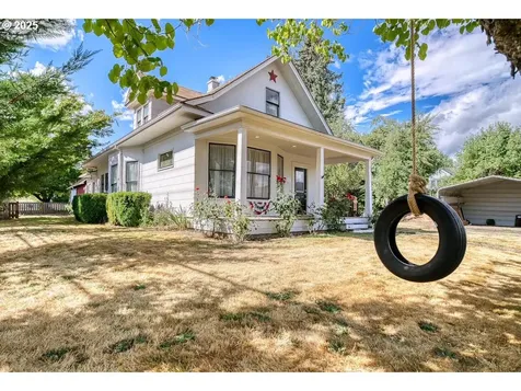 1738 18th Avenue Forest Grove OR 97116