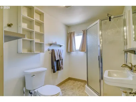 1738 18th Avenue Forest Grove OR 97116