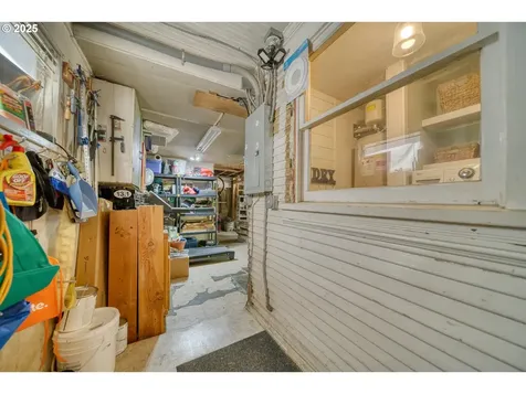 1738 18th Avenue Forest Grove OR 97116